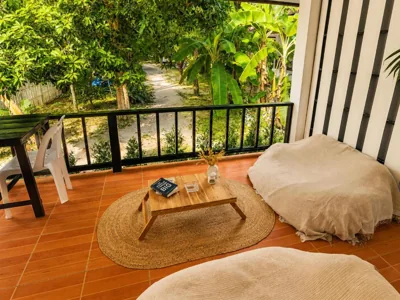 침실 1개 주택 — Charming House - Peaceful Garden Retreat - 2mn ZenBeach - Srithanu Center